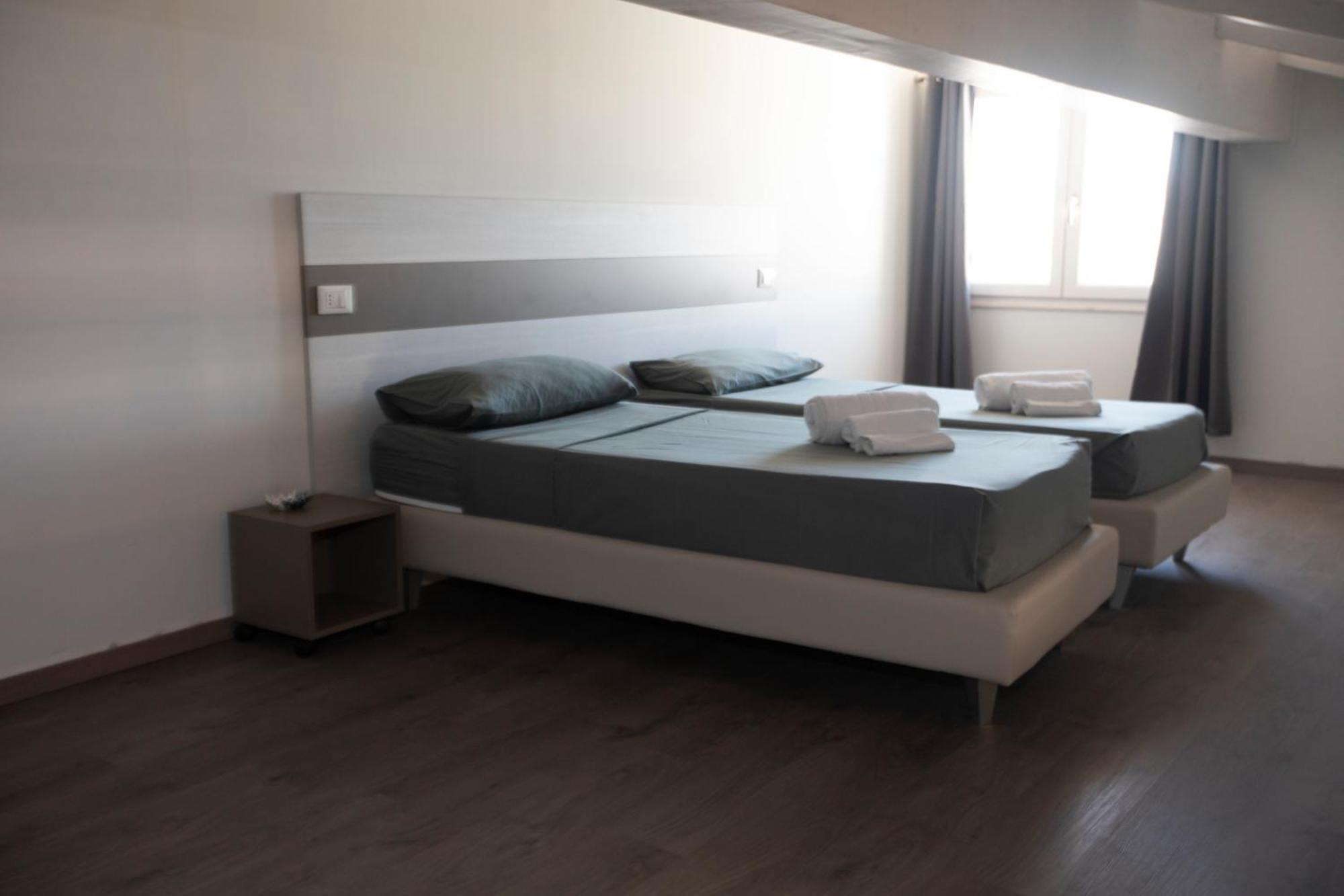 La Perla Amantea - Rooms & Apartaments Екстериор снимка