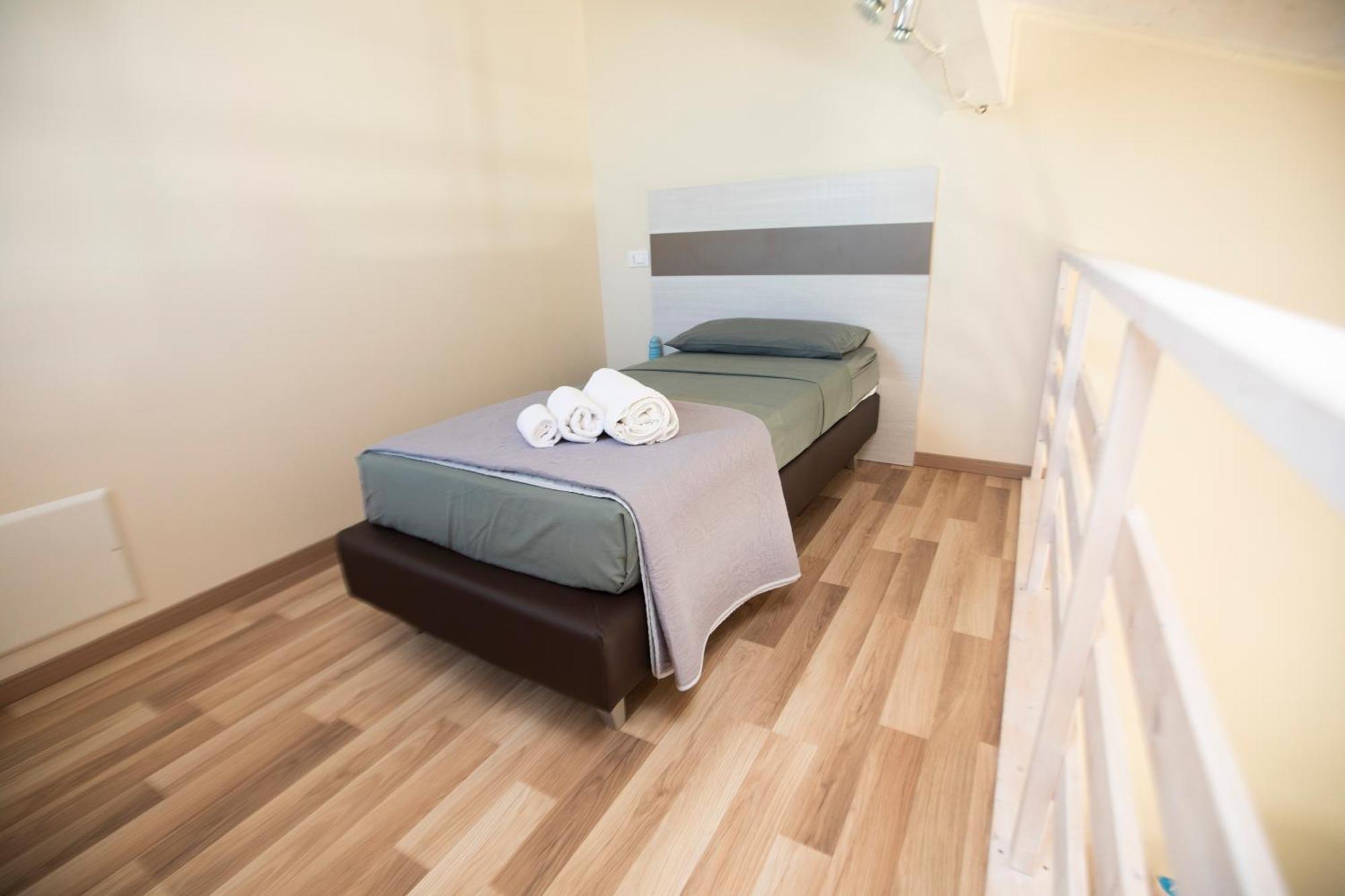 La Perla Amantea - Rooms & Apartaments Екстериор снимка