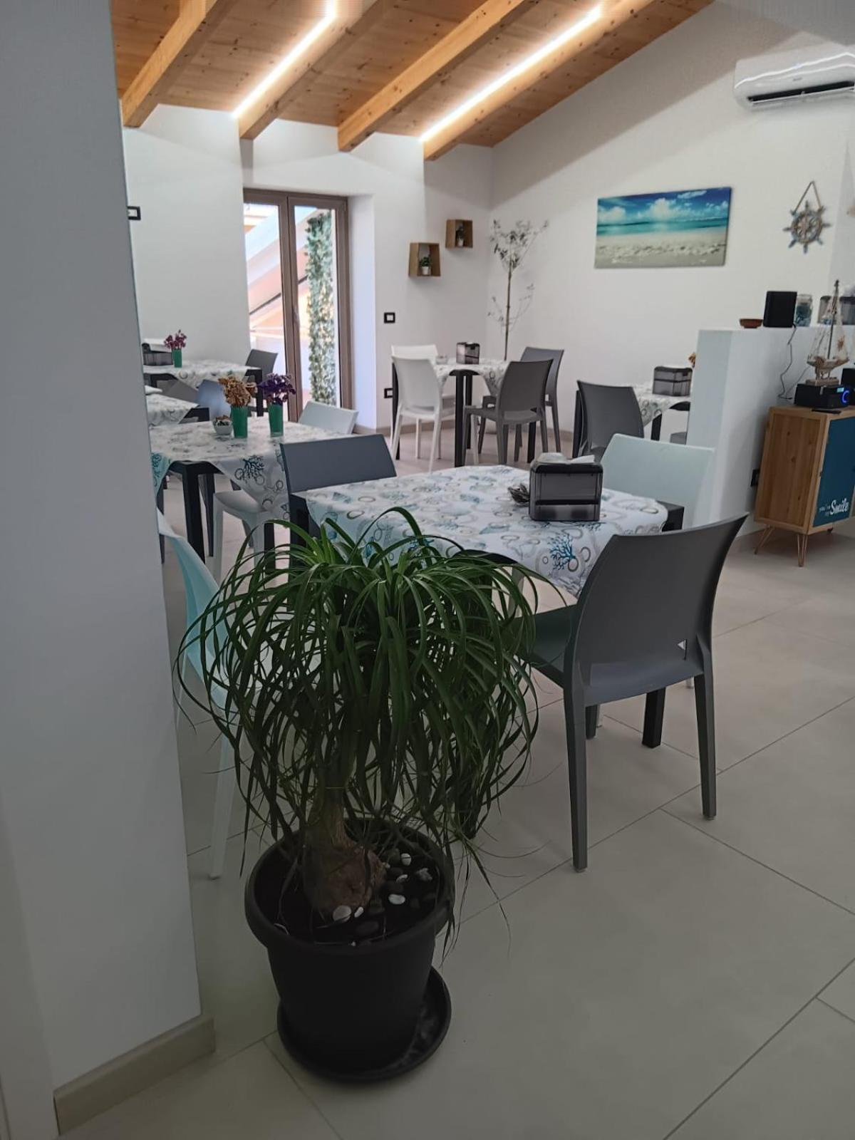 La Perla Amantea - Rooms & Apartaments Екстериор снимка